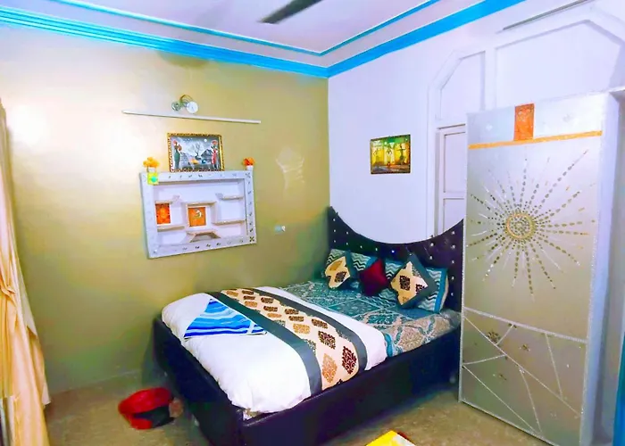 Hotel Shri Deep Inn